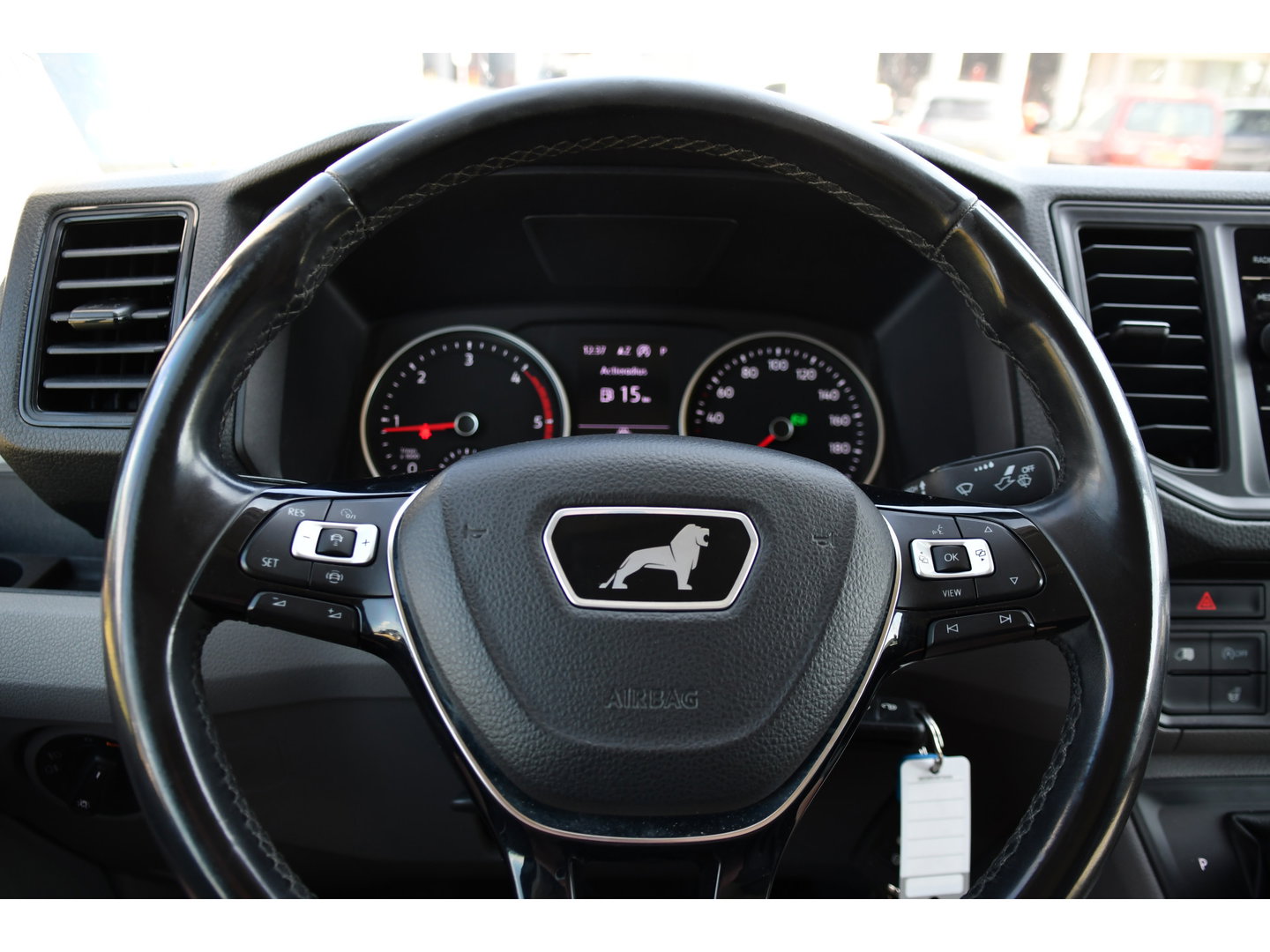 MAN TGE 3.180 35 2.0 L3H3 PB Edition Adaptieve Cruise, Camera, Carplay, LED, Clima, Stoelverwarming, Sensoren, Trekhaak, 177pk, Automaat, Uniek!