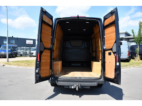 MAN TGE 3.180 35 2.0 L3H3 PB Edition Adaptieve Cruise, Camera, Carplay, LED, Clima, Stoelverwarming, Sensoren, Trekhaak, 177pk, Automaat, Uniek!