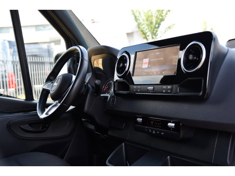 Mercedes-Benz Sprinter 315 1.9 CDI L2 Pro PB Edition FACELIFT! Adaptieve Cruise, Camera, Carplay, LED, Automaat, 10,5'' Mbux, 150pk, Clima, binnenspiegel camera, Uniek!