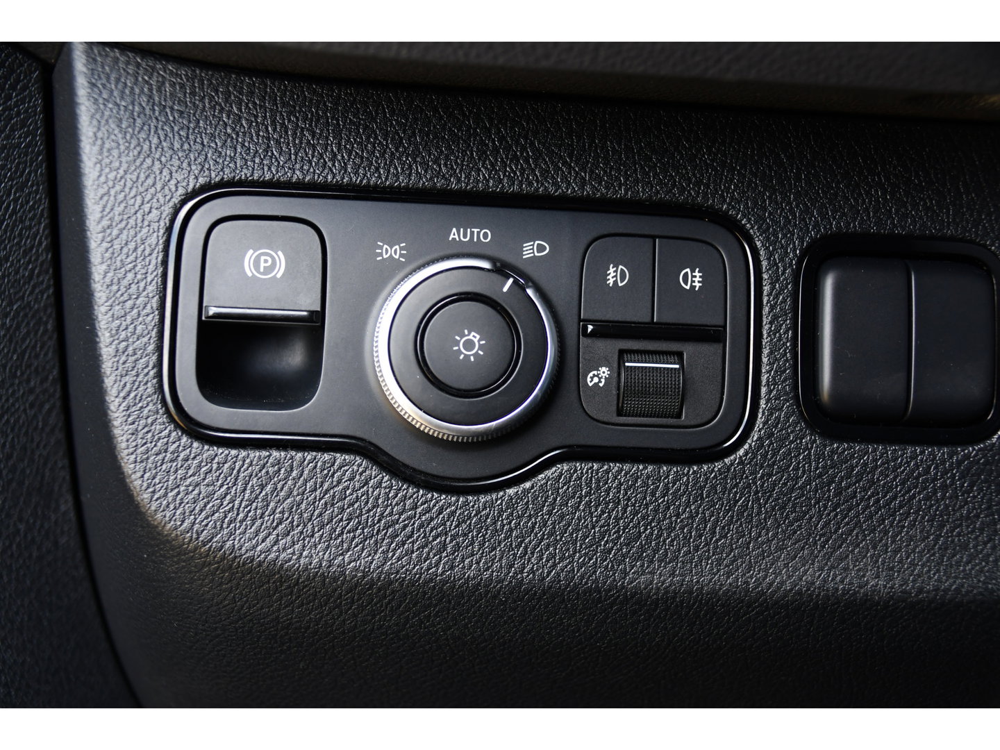 Mercedes-Benz Sprinter 315 1.9 CDI L2 Pro PB Edition FACELIFT! Adaptieve Cruise, Camera, Carplay, LED, Automaat, 10,5'' Mbux, 150pk, Clima, binnenspiegel camera, Uniek!