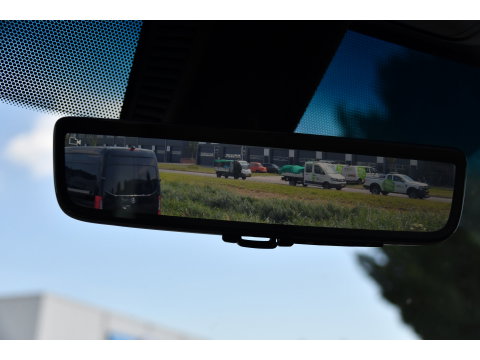 Mercedes-Benz Sprinter 315 1.9 CDI L2 Pro PB Edition FACELIFT! Adaptieve Cruise, Camera, Carplay, LED, Automaat, 10,5'' Mbux, 150pk, Clima, binnenspiegel camera, Uniek!