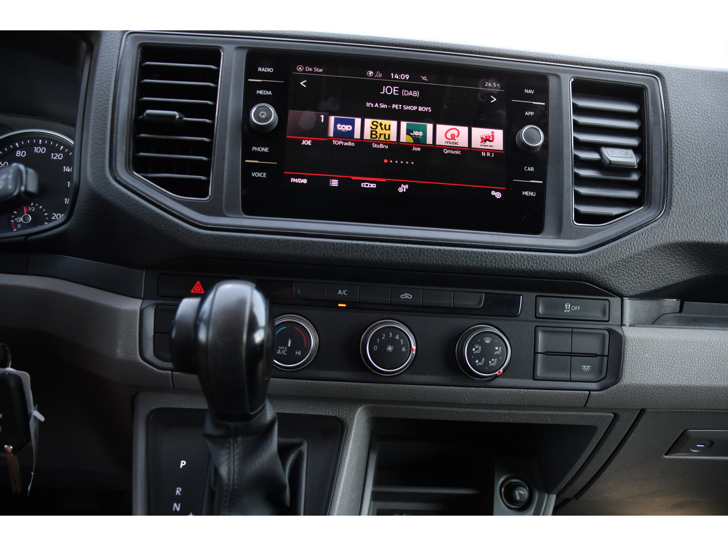 MAN TGE 3.140 35 2.0 L3H3 PB Edition Camera, Carplay, LED, Automaat, 140pk, Geveerde stoel, Trekhaak, Multimedia, Sensoren, Uniek!