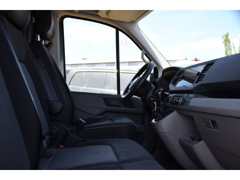MAN TGE 3.140 35 2.0 L3H3 PB Edition Camera, Carplay, LED, Automaat, 140pk, Geveerde stoel, Trekhaak, Multimedia, Sensoren, Uniek!