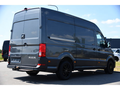 MAN TGE 3.140 35 2.0 L3H3 PB Edition Camera, Carplay, LED, Automaat, 140pk, Geveerde stoel, Trekhaak, Multimedia, Sensoren, Uniek!