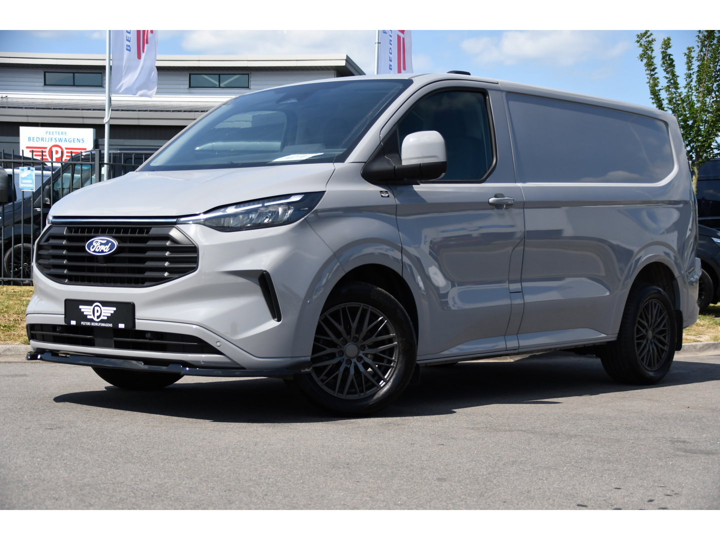 Ford Transit Custom 300 2.0 TDCI L1H1 Limited PB Edition Virtual, Camera, Cruise, Carplaym LED, Stoelverwarming, 136pk, Automaat, Luxe stoel, Sensoren, Multimedia, Uniek!