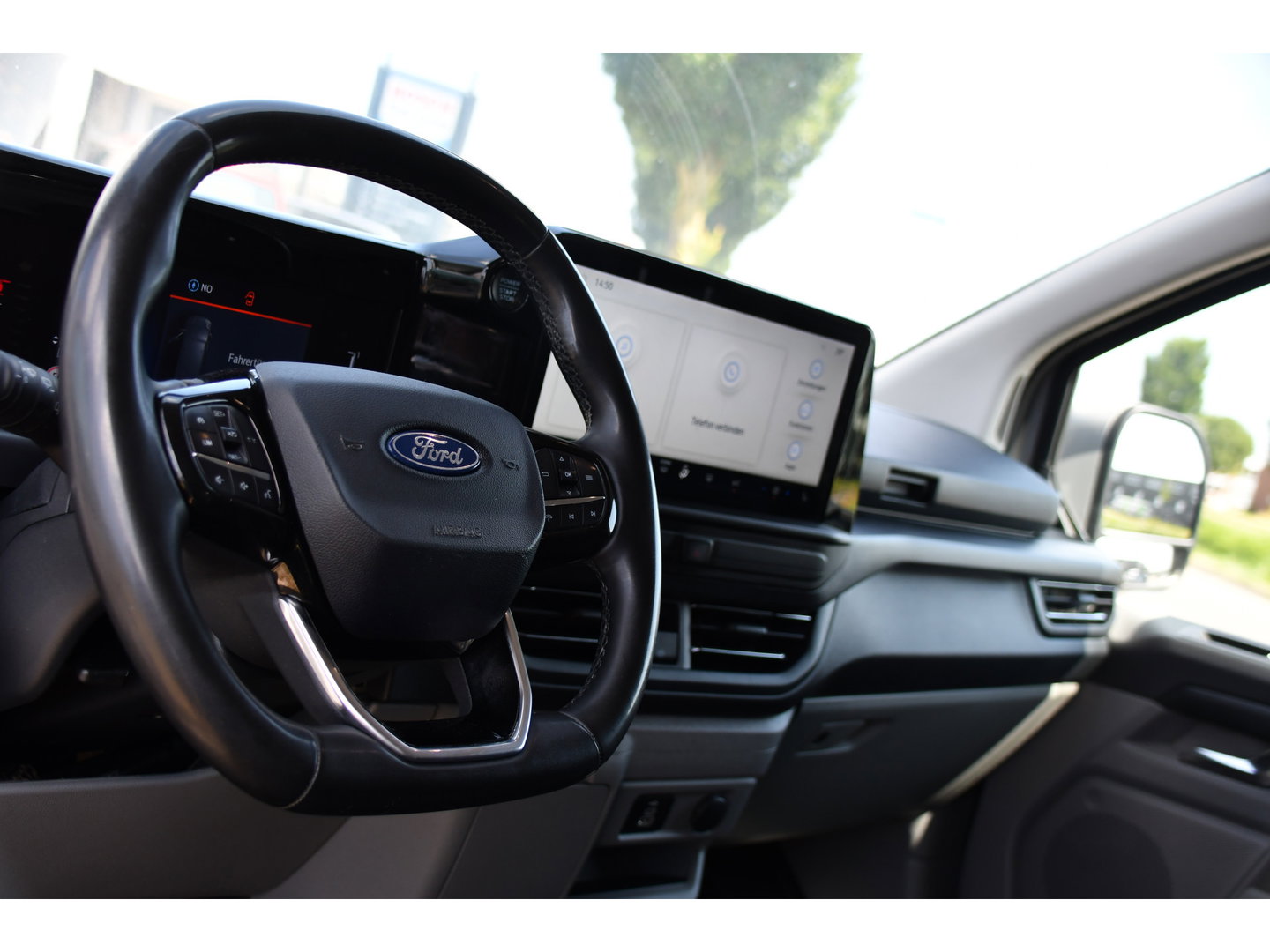 Ford Transit Custom 300 2.0 TDCI L1H1 Limited PB Edition Virtual, Camera, Cruise, Carplaym LED, Stoelverwarming, 136pk, Automaat, Luxe stoel, Sensoren, Multimedia, Uniek!
