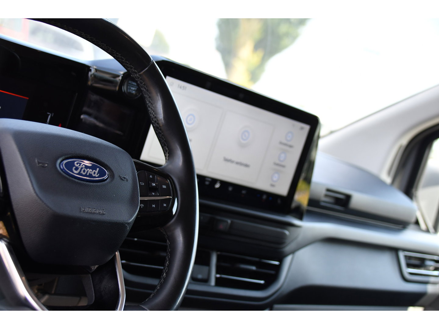 Ford Transit Custom 300 2.0 TDCI L1H1 Limited PB Edition Virtual, Camera, Cruise, Carplaym LED, Stoelverwarming, 136pk, Automaat, Luxe stoel, Sensoren, Multimedia, Uniek!