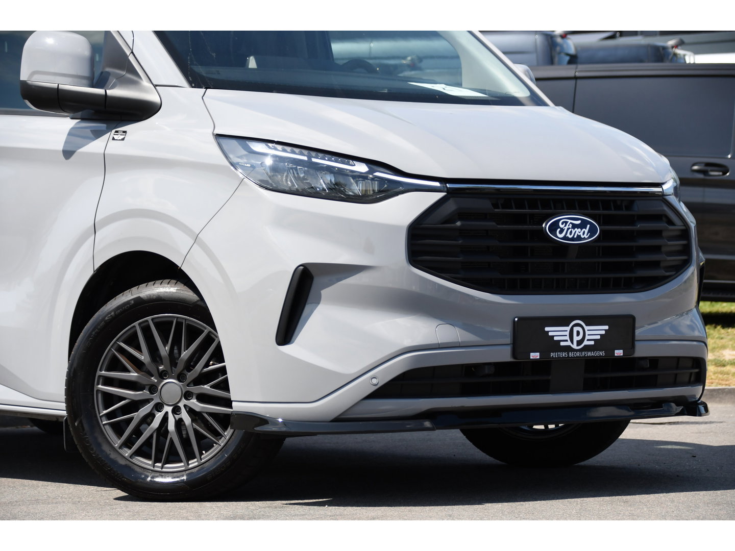 Ford Transit Custom 300 2.0 TDCI L1H1 Limited PB Edition Virtual, Camera, Cruise, Carplaym LED, Stoelverwarming, 136pk, Automaat, Luxe stoel, Sensoren, Multimedia, Uniek!