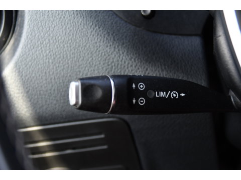 Mercedes-Benz Vito 116 CDI L2 AMG Edition Camera, Cruise, LED, 164pk, Stoelverwarming, Trekhaak, Automaat, Standkachel, Airco, Uniek!