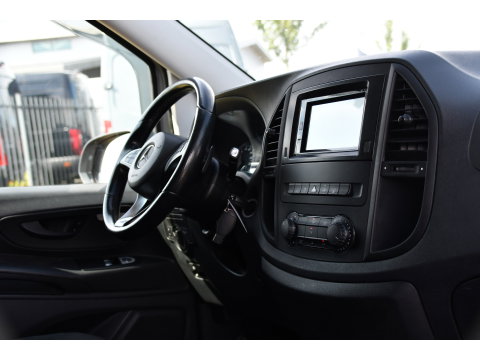 Mercedes-Benz Vito 116 CDI L2 AMG Edition Camera, Cruise, LED, 164pk, Stoelverwarming, Trekhaak, Automaat, Standkachel, Airco, Uniek!