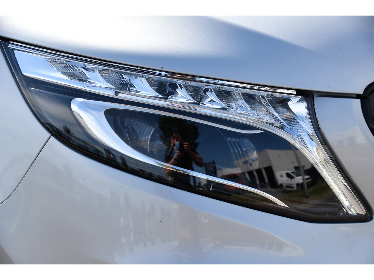 Mercedes-Benz Vito 116 CDI L2 AMG Edition Camera, Cruise, LED, 164pk, Stoelverwarming, Trekhaak, Automaat, Standkachel, Airco, Uniek!