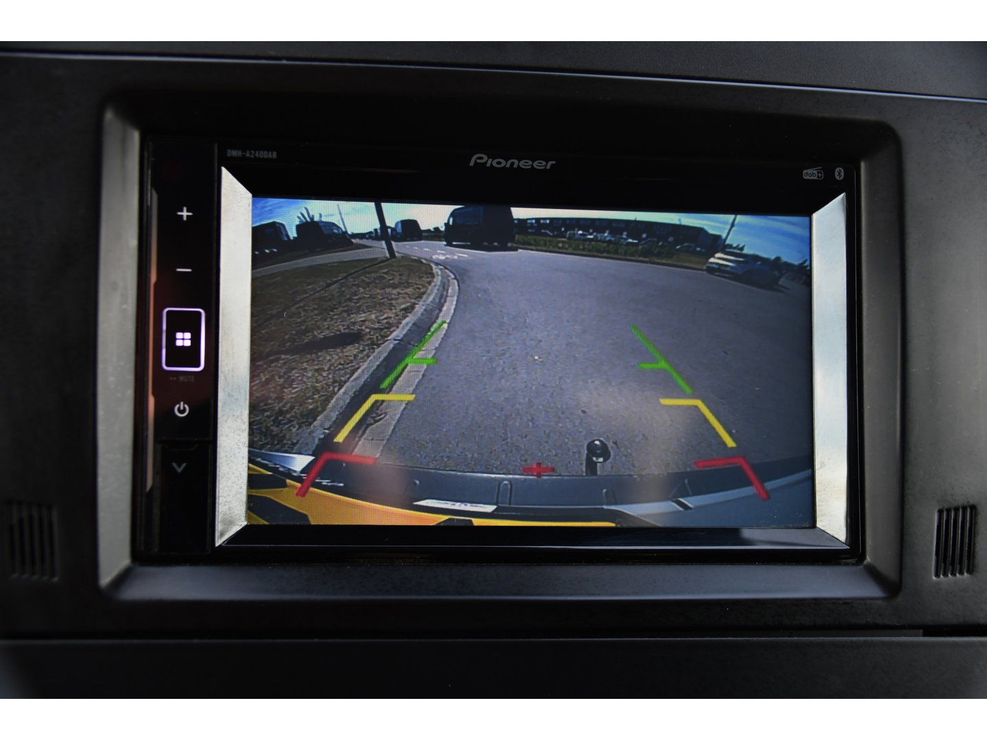 Mercedes-Benz Vito 116 CDI L2 AMG Edition Camera, Cruise, LED, 164pk, Stoelverwarming, Trekhaak, Automaat, Standkachel, Airco, Uniek!