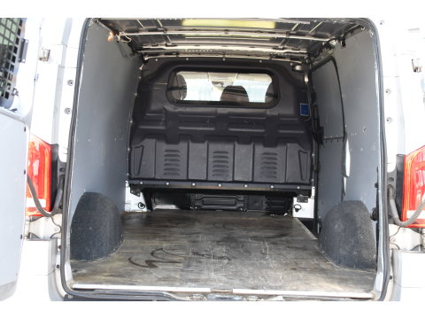 Mercedes-Benz Vito 116 CDI L2 AMG Edition Camera, Cruise, LED, 164pk, Stoelverwarming, Trekhaak, Automaat, Standkachel, Airco, Uniek!