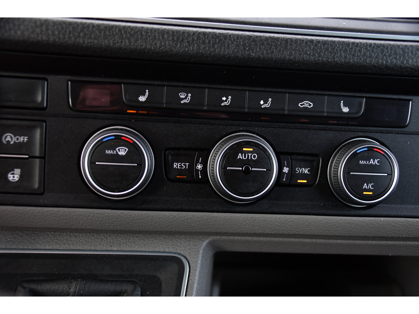 MAN TGE 3.140 35 2.0 L3H3 PB Edition Adaptieve Cruise, Camera, Carplay, LED, 2 x Schuifdeur, Clima, Stoelverwarming, Automaat, Sensoren, Trekhaak, 140pk, Uniek!