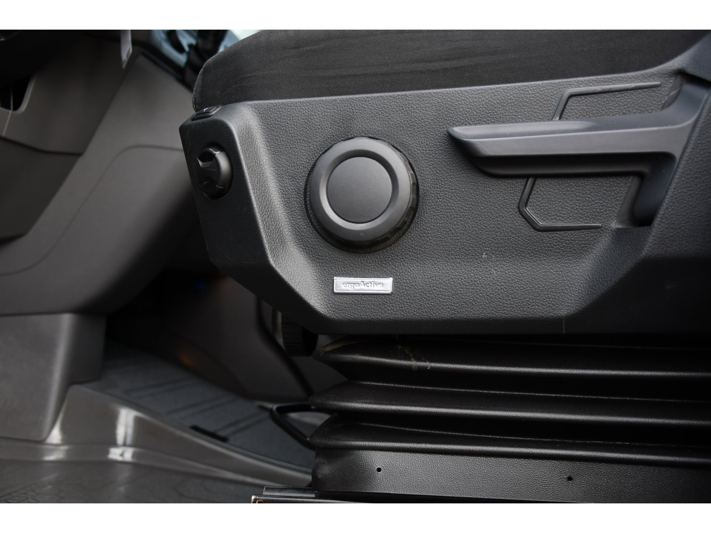 MAN TGE 3.140 35 2.0 L3H3 PB Edition Adaptieve Cruise, Camera, Carplay, LED, 2 x Schuifdeur, Clima, Stoelverwarming, Automaat, Sensoren, Trekhaak, 140pk, Uniek!