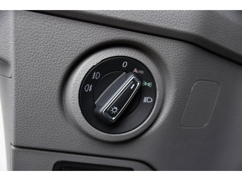 MAN TGE 3.140 35 2.0 L3H3 PB Edition Adaptieve Cruise, Camera, Carplay, LED, 2 x Schuifdeur, Clima, Stoelverwarming, Automaat, Sensoren, Trekhaak, 140pk, Uniek!