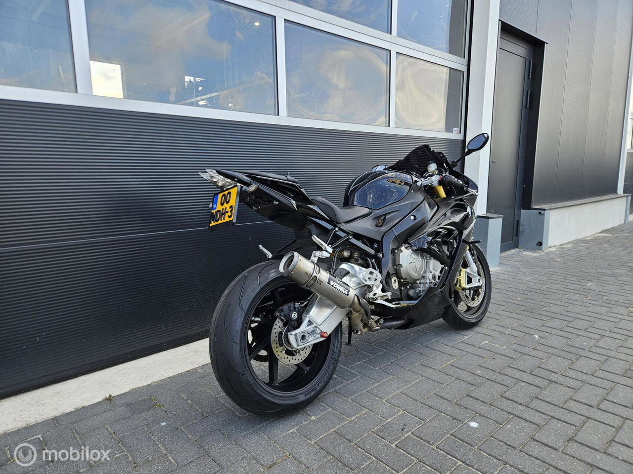 BMW S 1000 RR