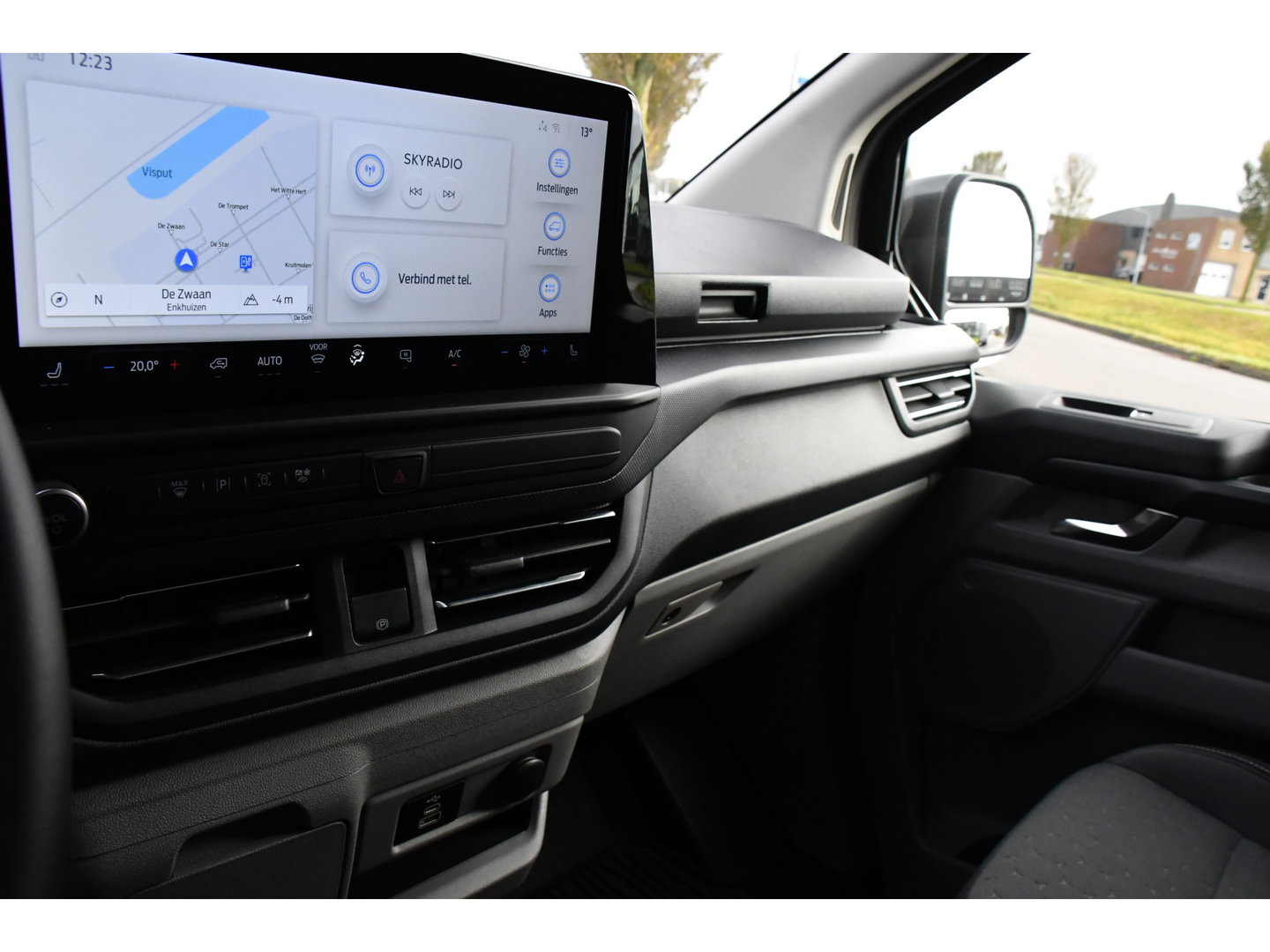 Ford E-Transit Custom 340 L2H1 Limited 65 kWh Virtual, Adaptieve Cruise, Camera, Carplay, Stoelverwarming, LED, 218pk, NAVI, Uniek!
