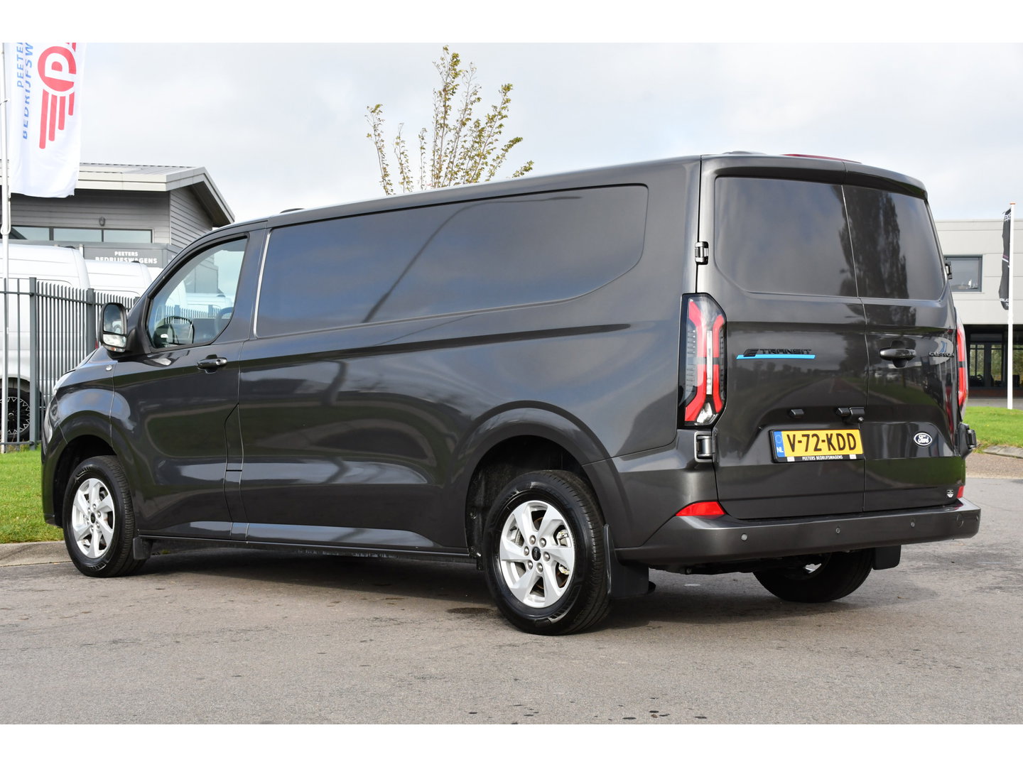 Ford E-Transit Custom 340 L2H1 Limited 65 kWh Virtual, Adaptieve Cruise, Camera, Carplay, Stoelverwarming, LED, 218pk, NAVI, Uniek!