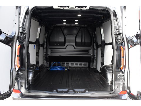 Ford E-Transit Custom 340 L2H1 Limited 65 kWh Virtual, Adaptieve Cruise, Camera, Carplay, Stoelverwarming, LED, 218pk, NAVI, Uniek!