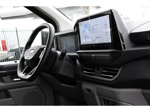 Ford E-Transit Cust. 340 L2H1 Limited 65 kWh PB Edition Virtual, Adaptieve Cruise, Camera, Carplay, Stoelverwarming, LED, 218pk, NAVI, Uniek!