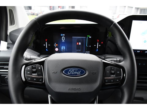 Ford E-Transit Cust. 340 L2H1 Limited 65 kWh PB Edition Virtual, Adaptieve Cruise, Camera, Carplay, Stoelverwarming, LED, 218pk, NAVI, Uniek!