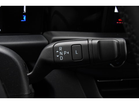 Ford E-Transit Cust. 340 L2H1 Limited 65 kWh PB Edition Virtual, Adaptieve Cruise, Camera, Carplay, Stoelverwarming, LED, 218pk, NAVI, Uniek!