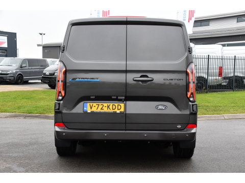 Ford E-Transit Cust. 340 L2H1 Limited 65 kWh PB Edition Virtual, Adaptieve Cruise, Camera, Carplay, Stoelverwarming, LED, 218pk, NAVI, Uniek!