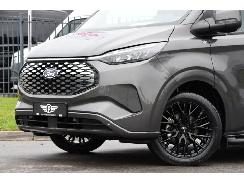 Ford E-Transit Cust. 340 L2H1 Limited 65 kWh PB Edition Virtual, Adaptieve Cruise, Camera, Carplay, Stoelverwarming, LED, 218pk, NAVI, Uniek!