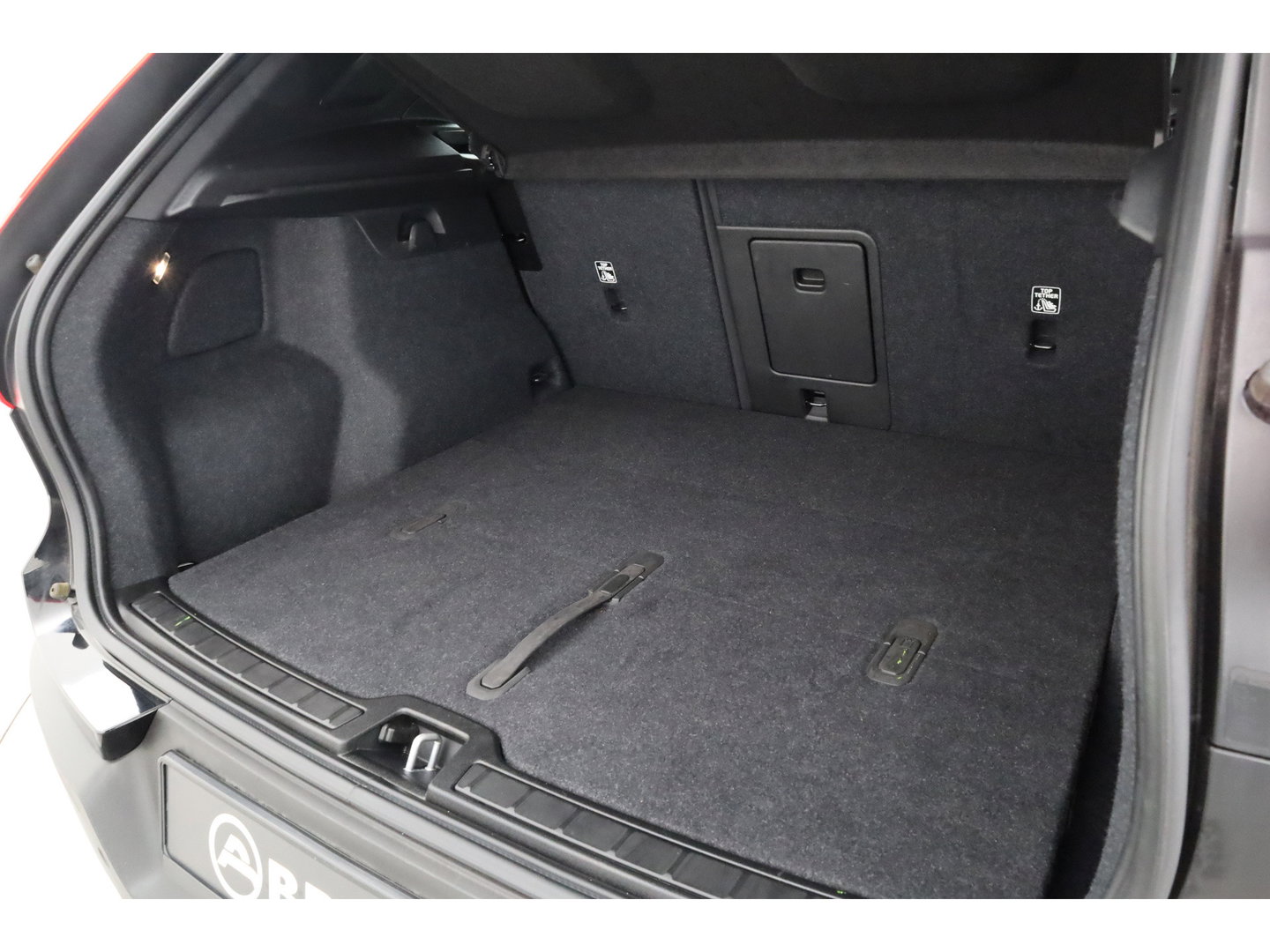 Volvo XC40 2.0 B3 Core | Prijs rijklaar | Facelift | achteruitrijcamera | Carplay |