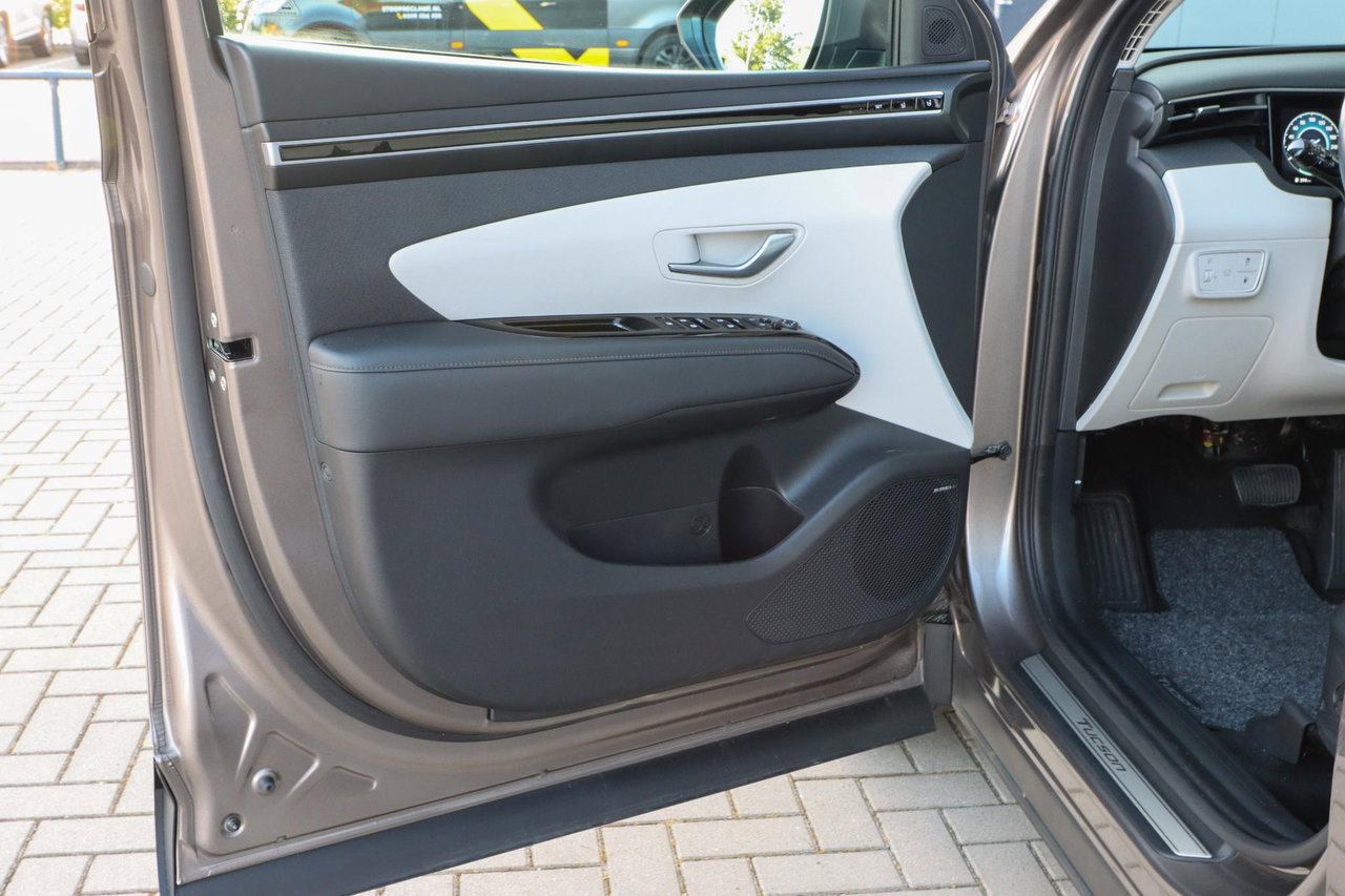 Hyundai Tucson Hybrid