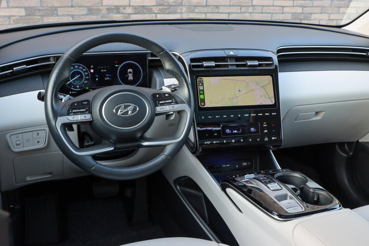 Hyundai Tucson Hybrid