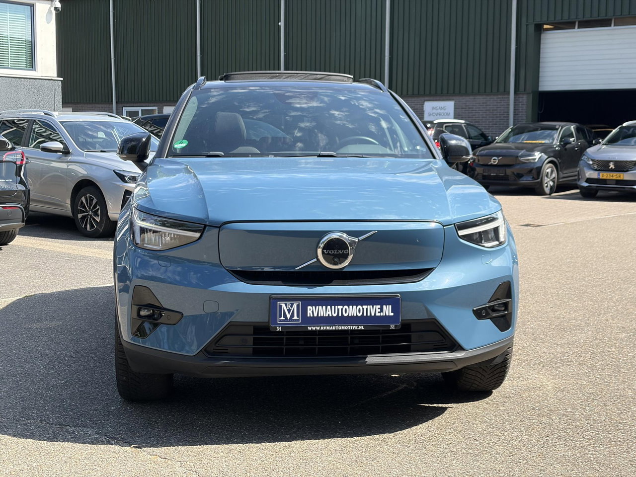 Volvo XC40