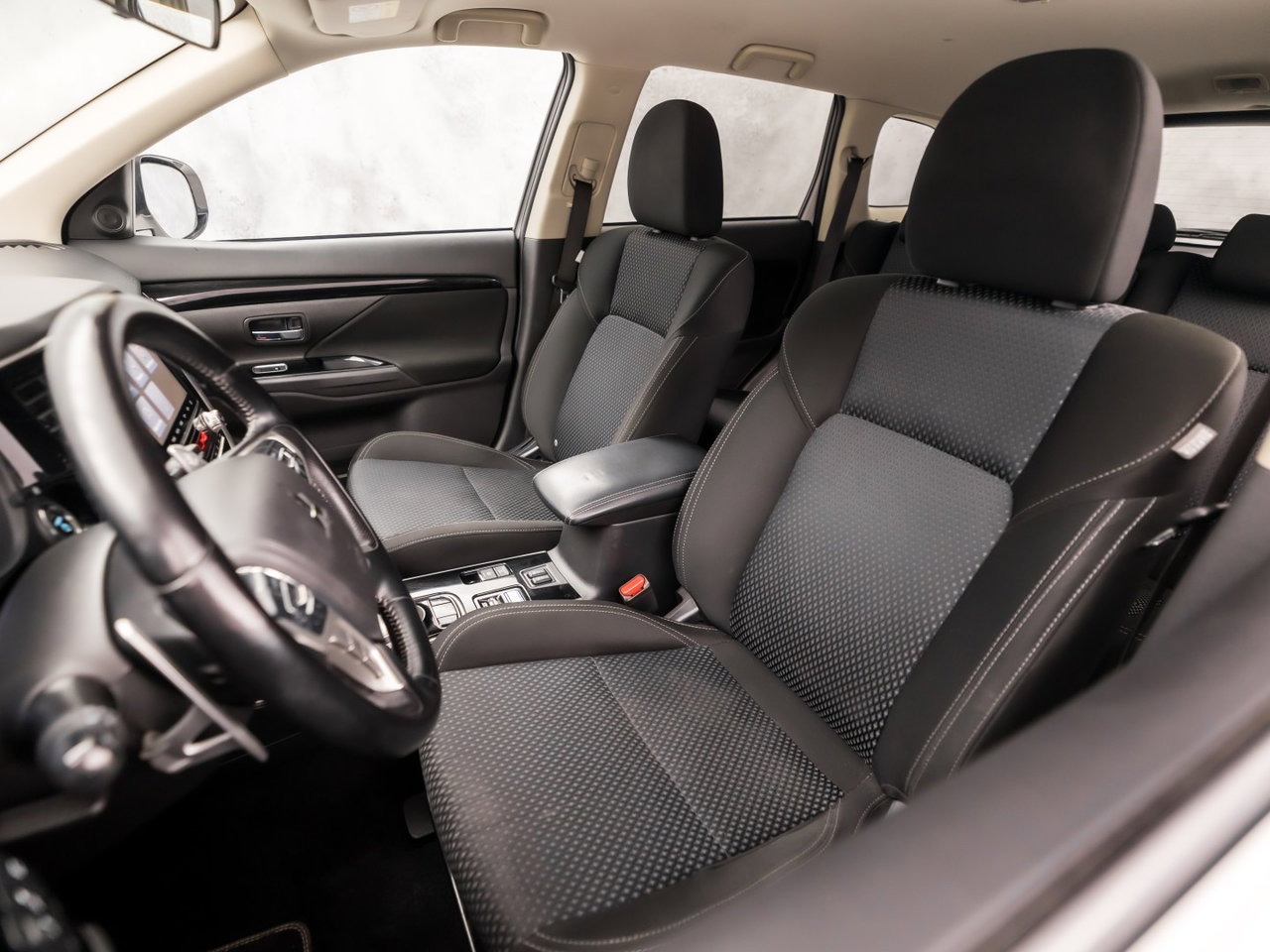 Mitsubishi Outlander Sport