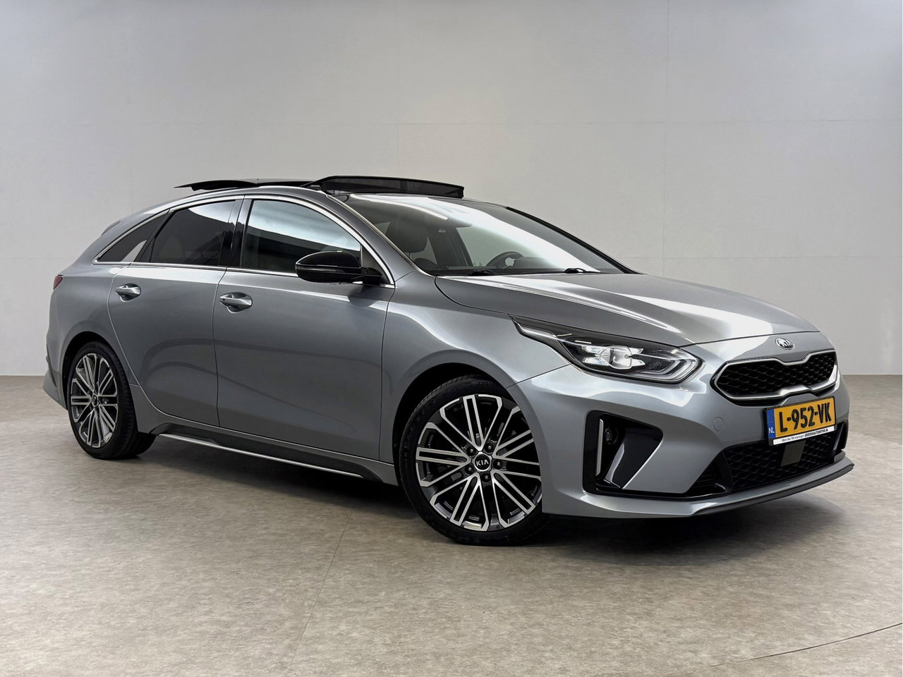 Kia ProCeed