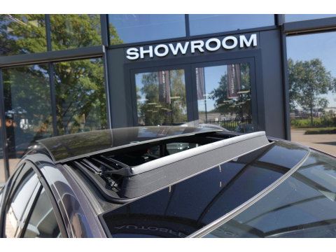 Volkswagen Taigo 1.5 TSI R-Line Business PANO KEYLESS CAM