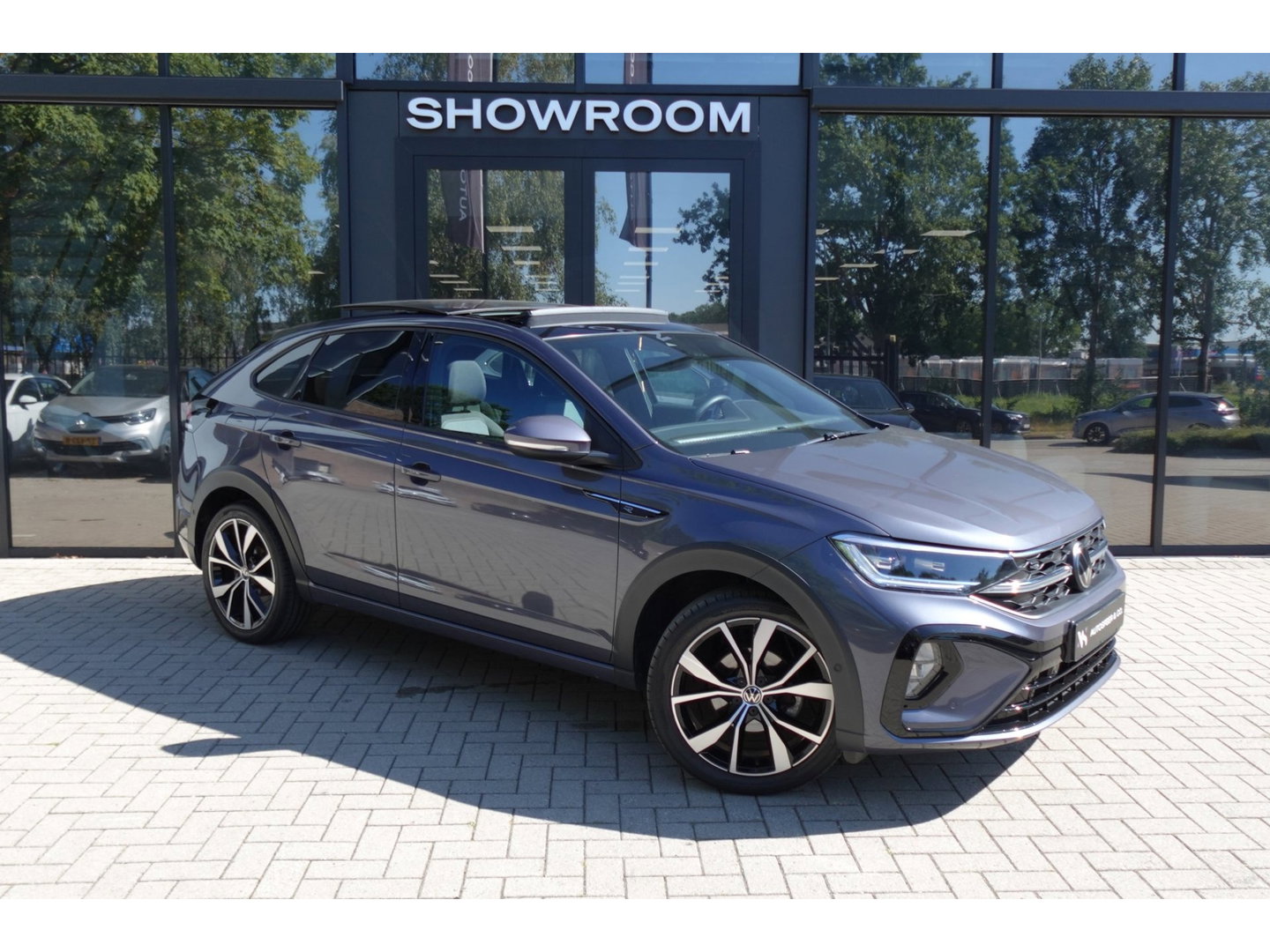 Volkswagen Taigo 1.5 TSI R-Line Business PANO KEYLESS CAM