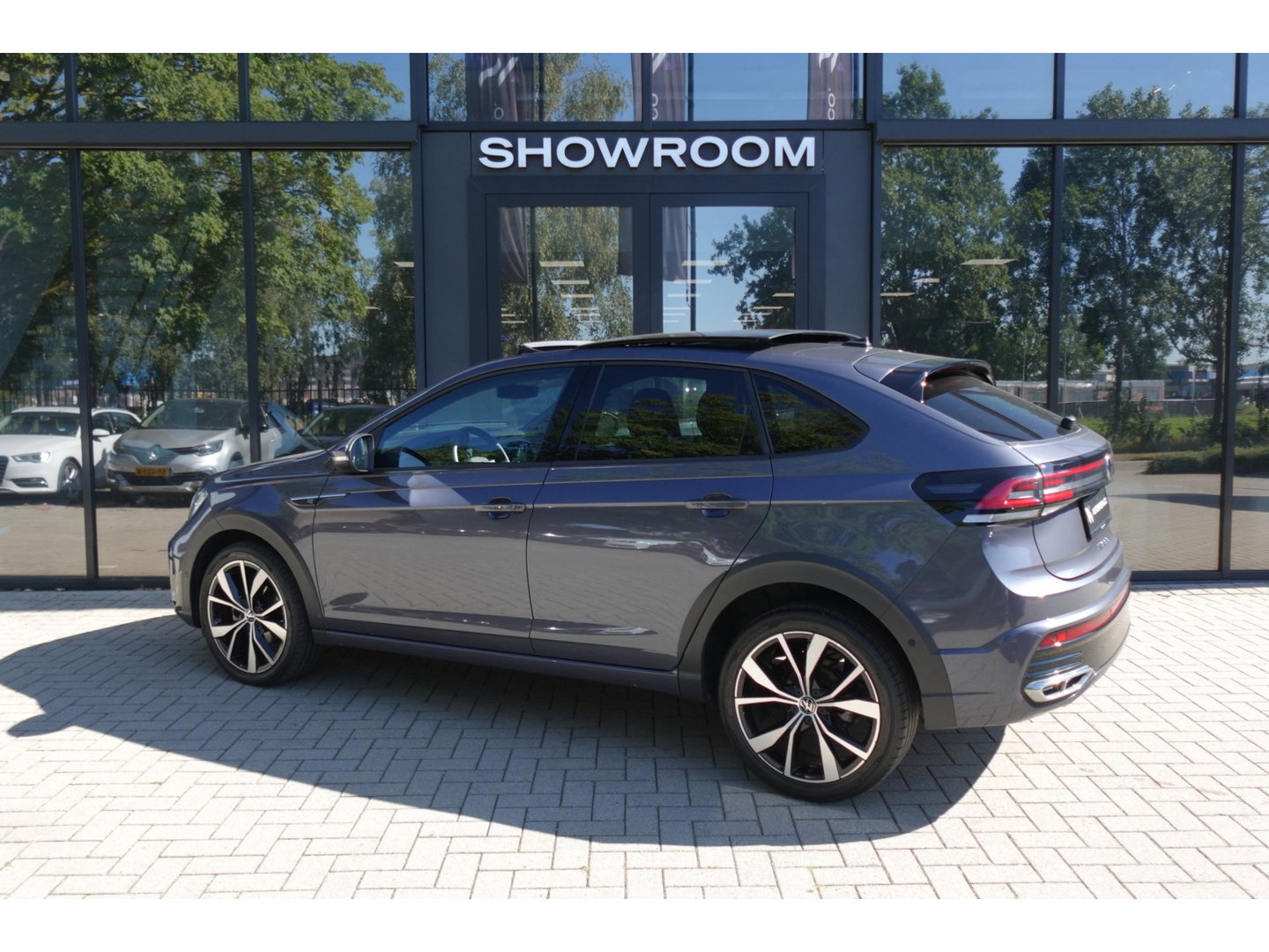 Volkswagen Taigo 1.5 TSI R-Line Business PANO KEYLESS CAM
