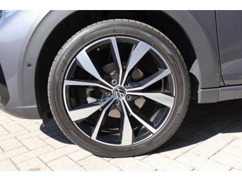 Volkswagen Taigo 1.5 TSI R-Line Business PANO KEYLESS CAM