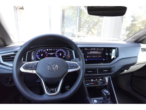 Volkswagen Taigo 1.5 TSI R-Line Business PANO KEYLESS CAM
