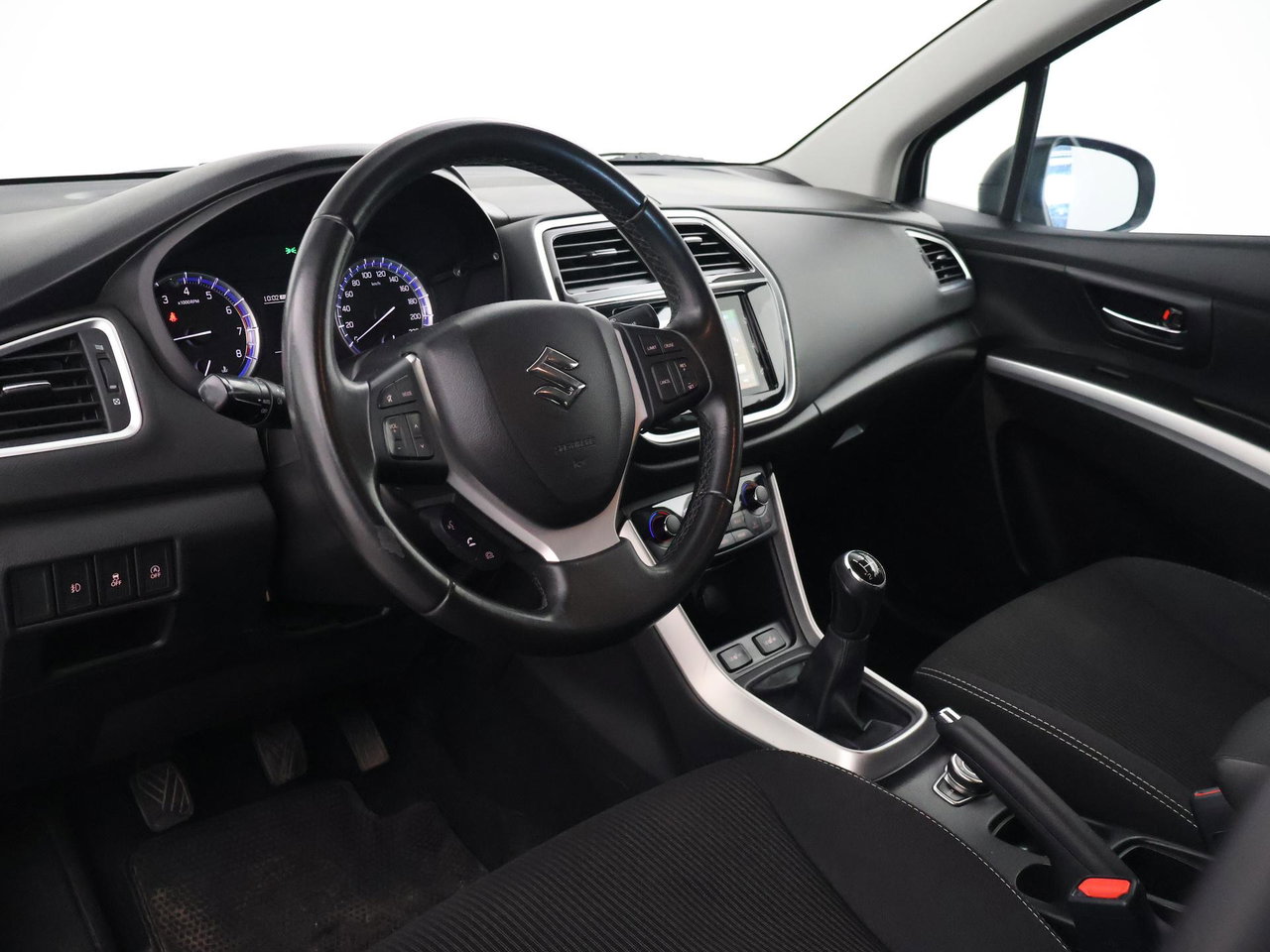 Suzuki S-Cross