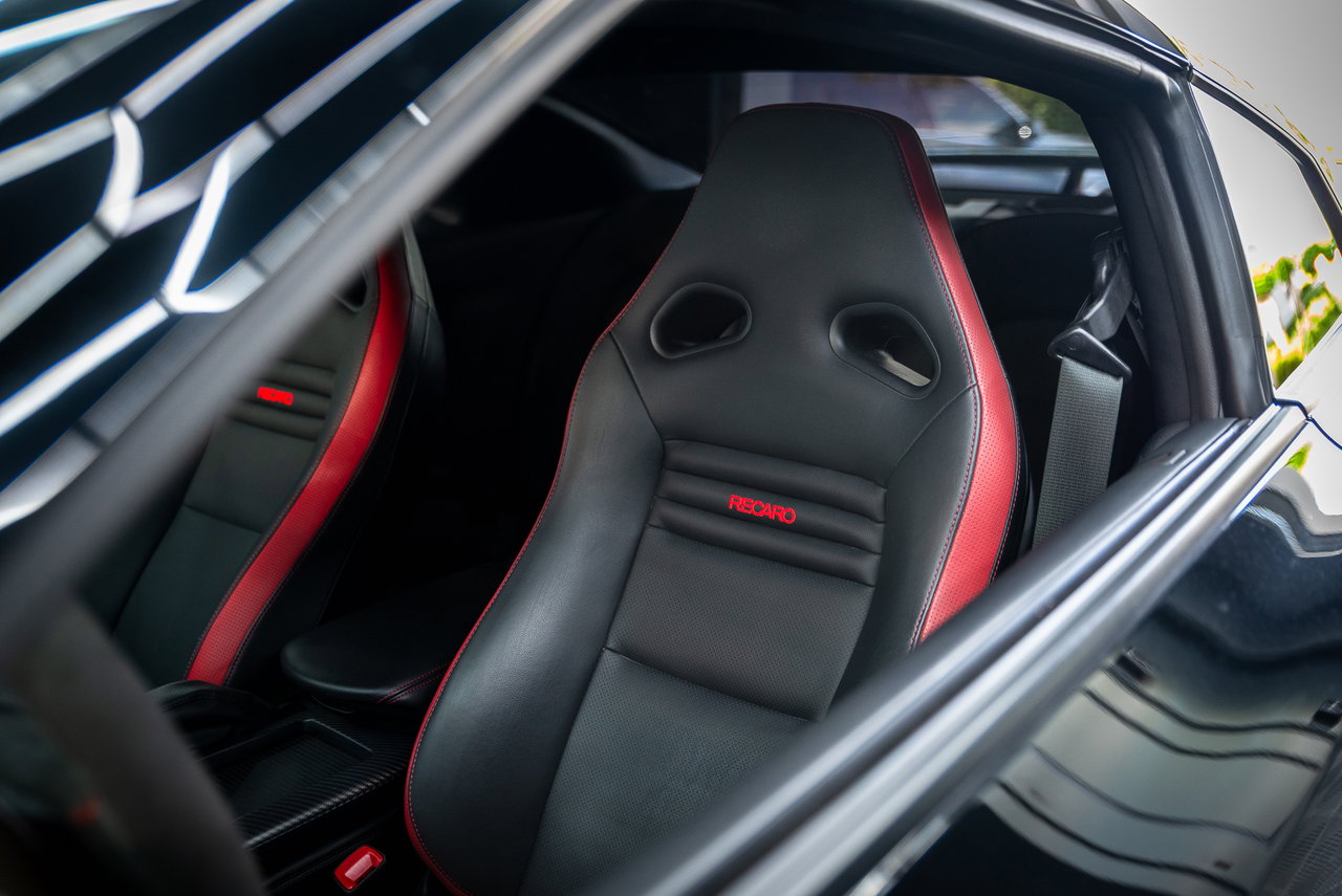Nissan GT-R
