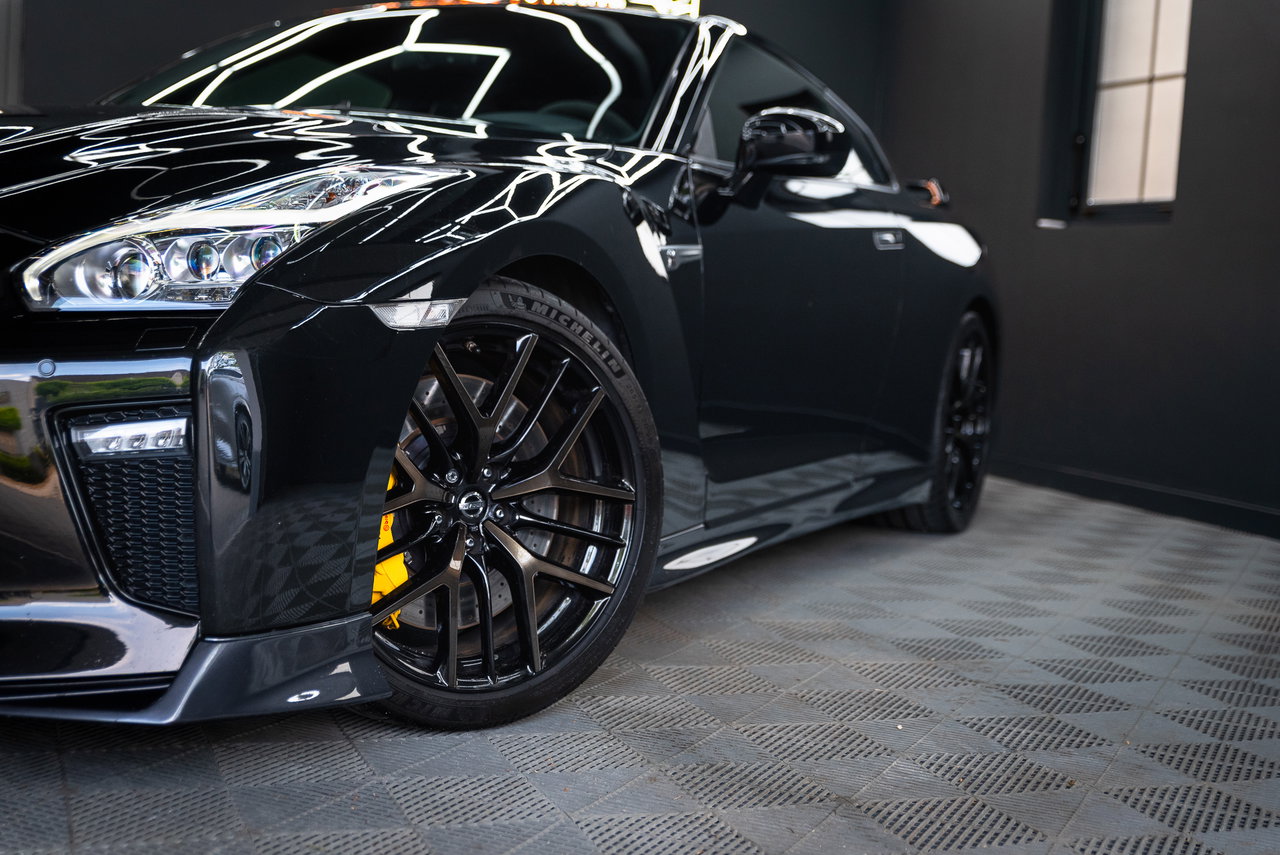 Nissan GT-R