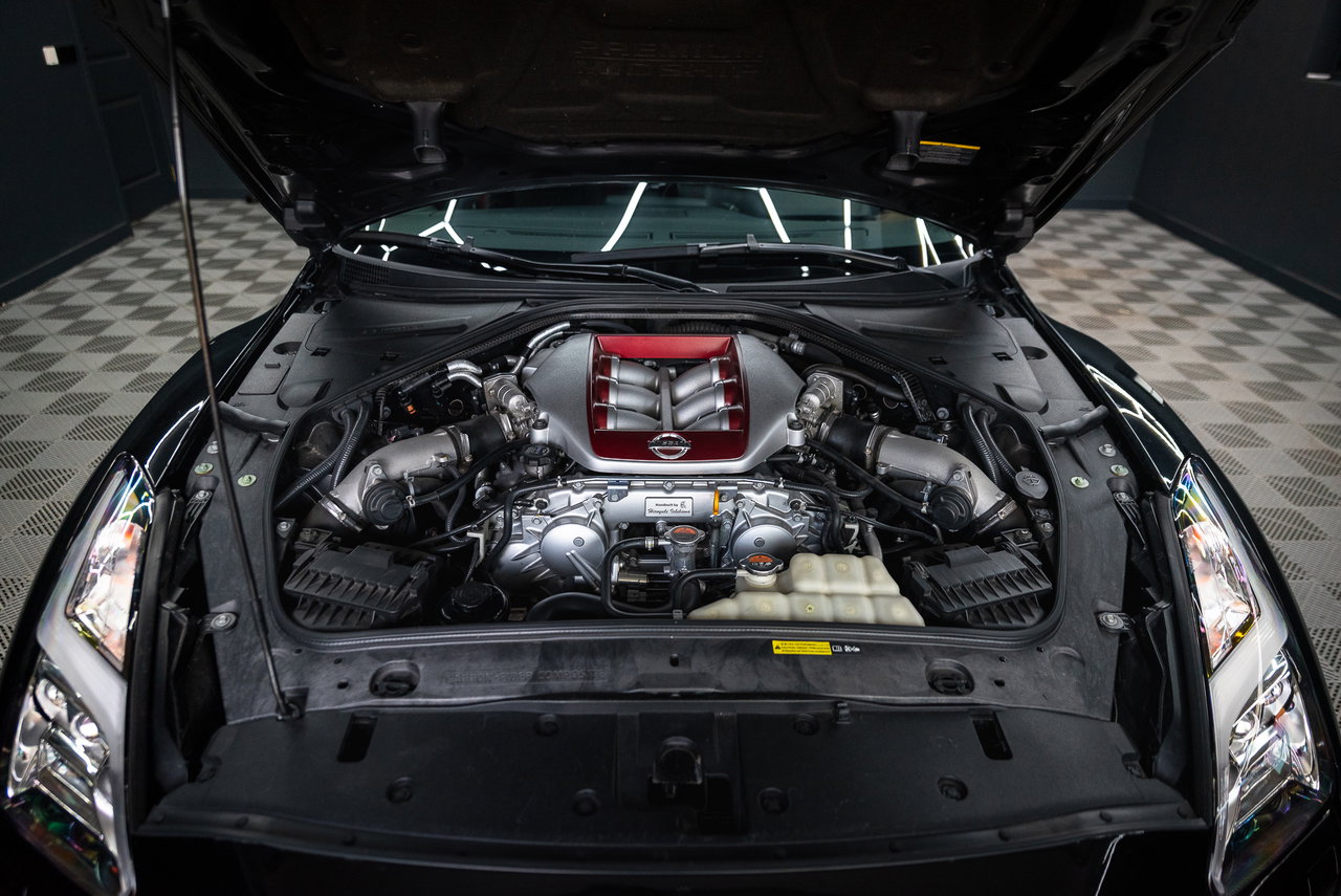 Nissan GT-R