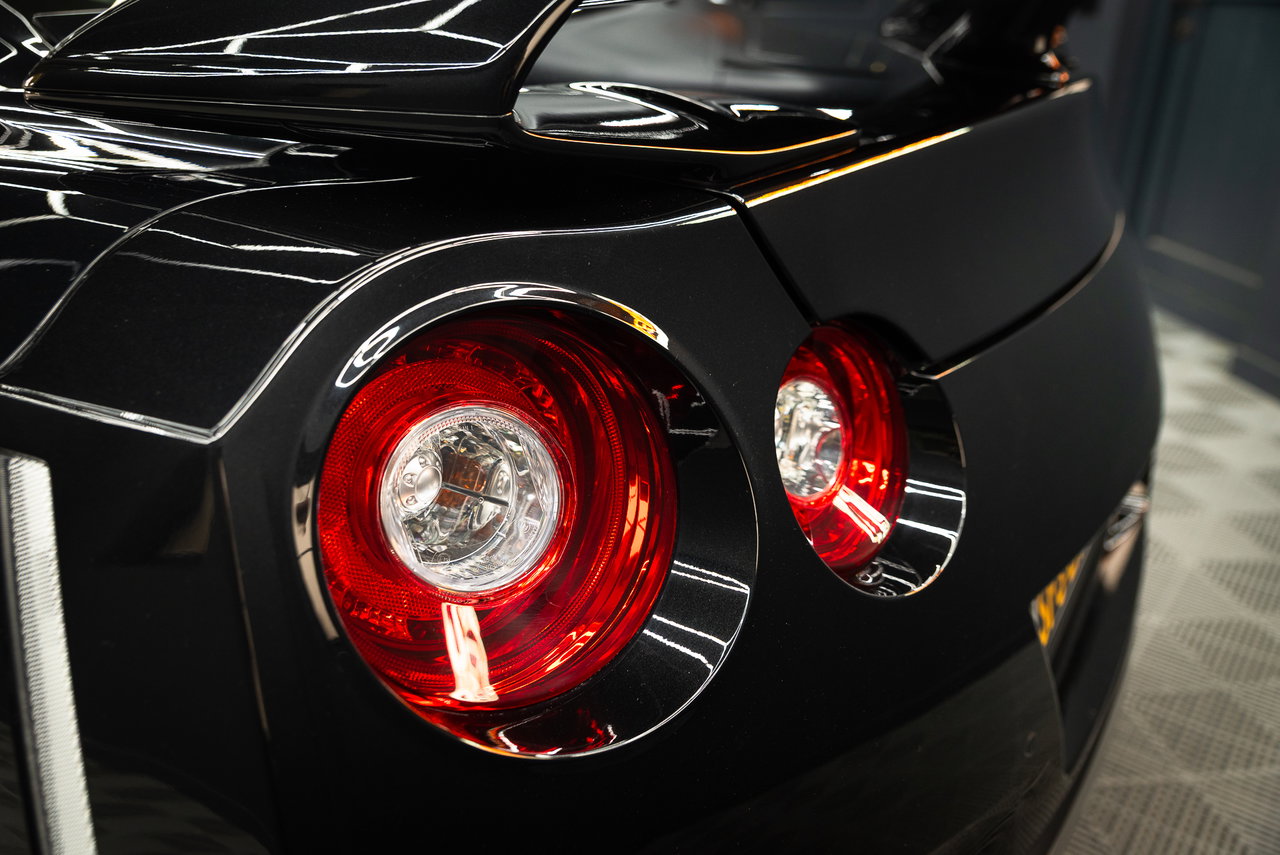 Nissan GT-R