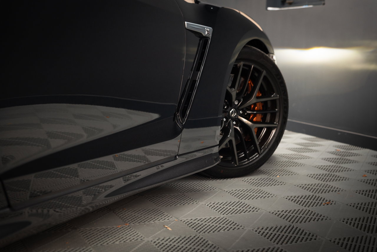 Nissan GT-R