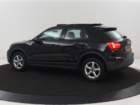 Audi Q2 30 TFSI Advanced edition | Panoramadak | Leder | Virtual Dashboard | Stoelverwarming | Climate control | Camera | Park assist | Cruise control | Navigatie |