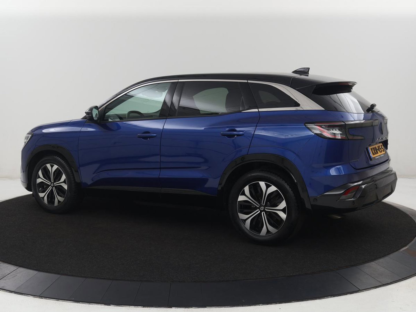 Renault Austral 1.3 mild hybrid | SOH 92,4% | Half leder | Climate control | Carplay | Virtual Dashboard | Adaptive Cruise | Camera | Park assist |