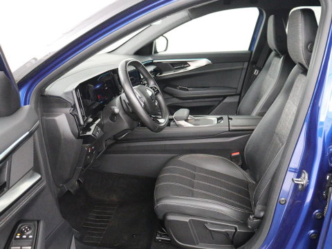 Renault Austral 1.3 mild hybrid | SOH 92,4% | Half leder | Climate control | Carplay | Virtual Dashboard | Adaptive Cruise | Camera | Park assist |