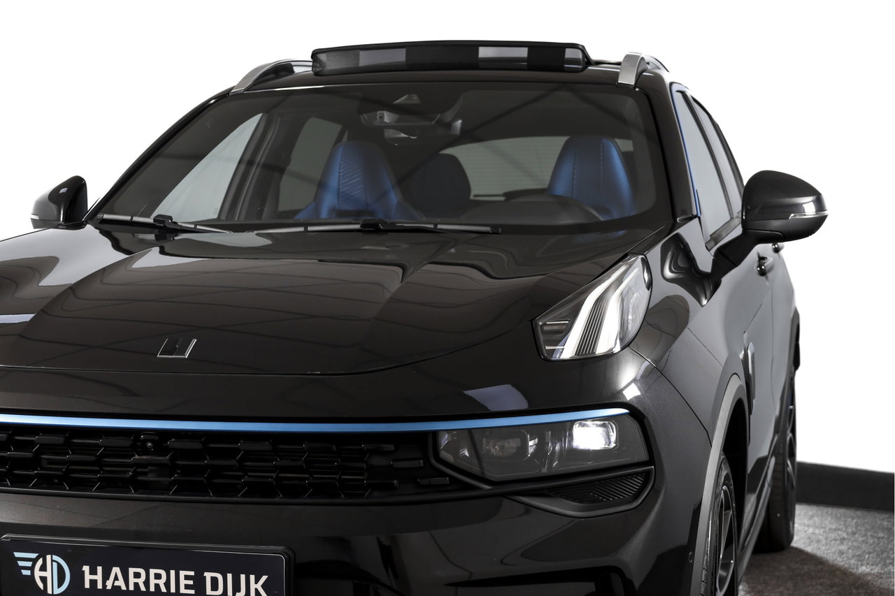 Lynk & Co 01